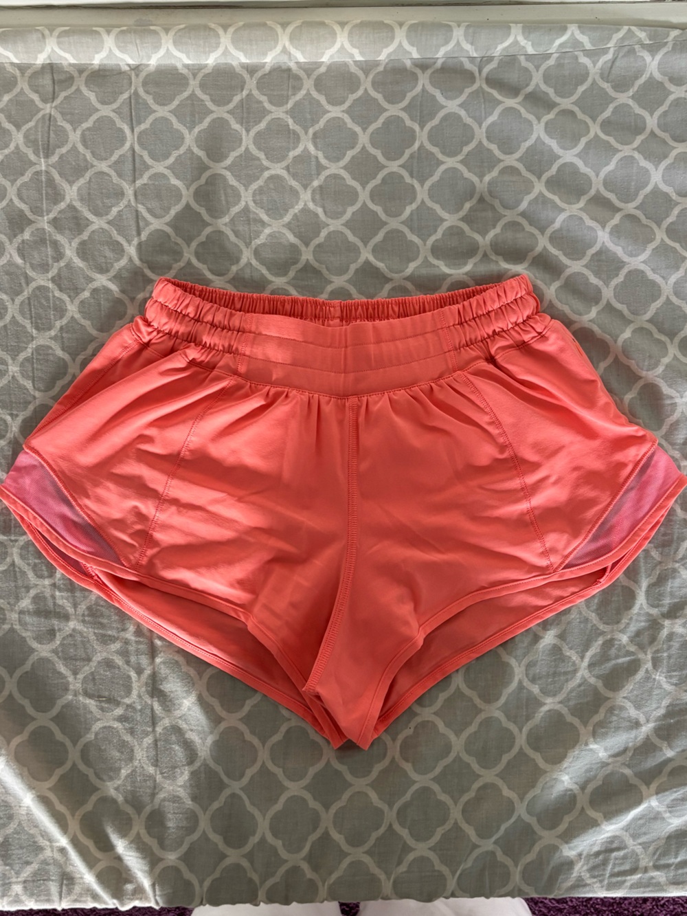 Coral lululemon hotty hot shorts
